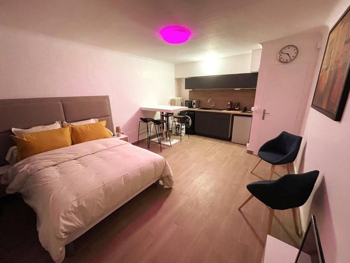 Sejour A Melun Appart'Hotel De La Mediatheque Экстерьер фото